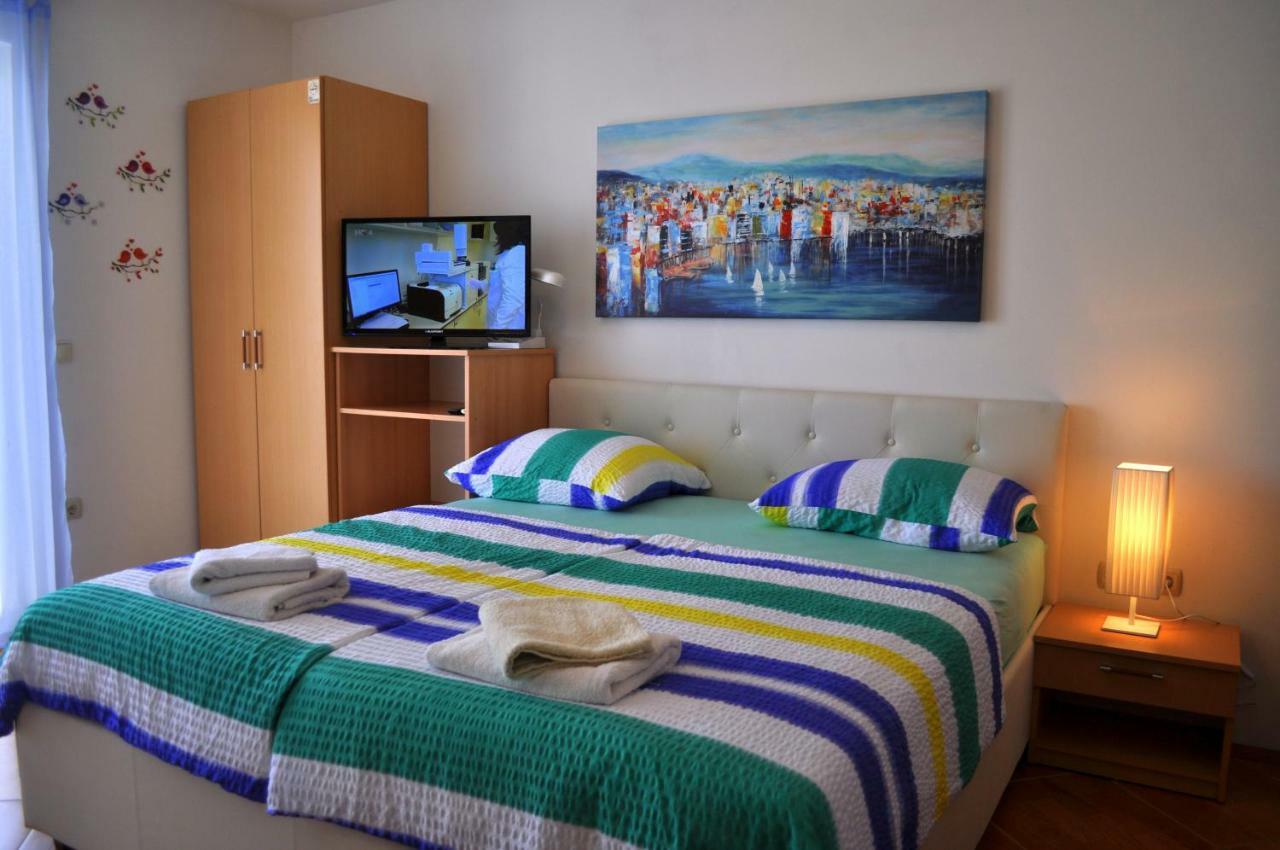 Apartments Ivica Makarska Exterior foto